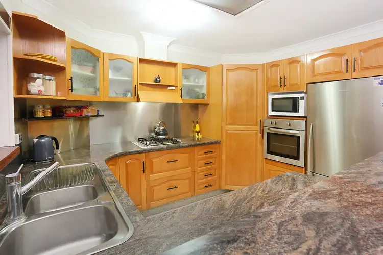 16 Lancaster Court, Nerang QLD 4211