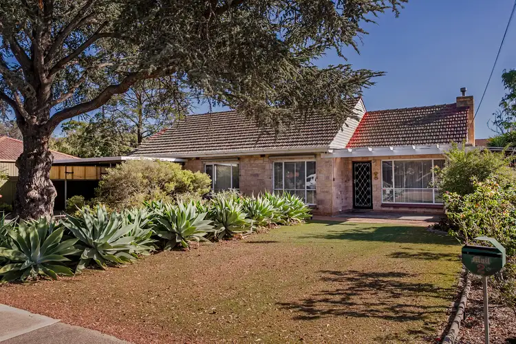 2 Hussey Avenue, Oaklands Park SA 5046