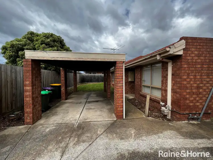 2/13 Lempriere Court, Altona Meadows VIC 3028