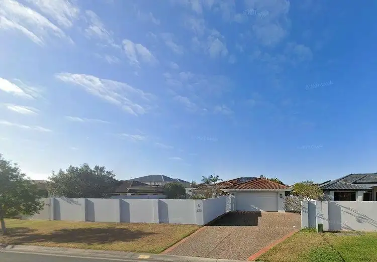 4 Rebholz Drive, Benowa QLD 4217