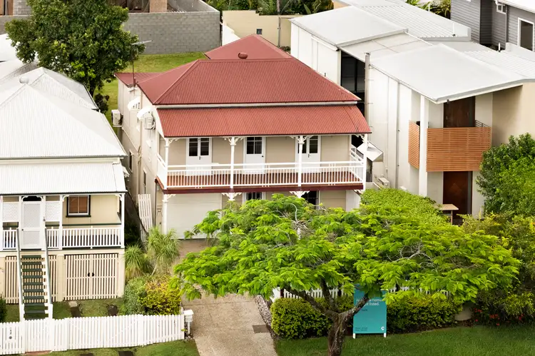 71 Barlow Street, Clayfield QLD 4011