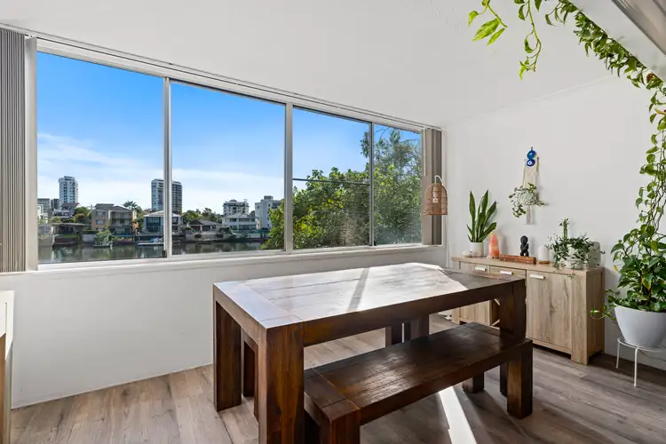 34 Remembrance Drive, Surfers Paradise QLD 4217