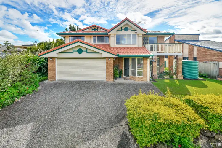 7 Andree Place