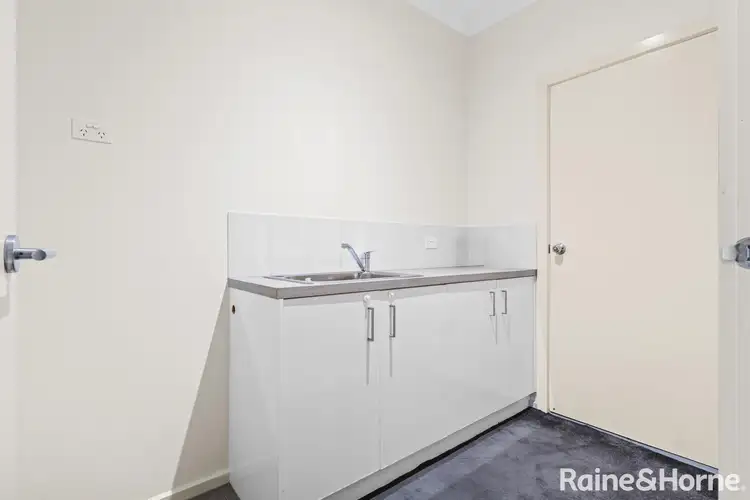 Sixth view of Homely townhouse listing, 28 Heather Grove, Cranbourne East VIC 3977