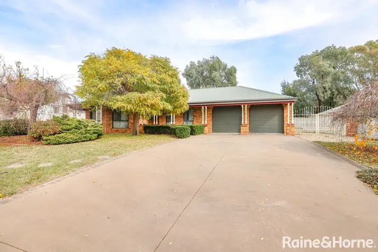 26 Hughes Street, Kelso NSW 2795
