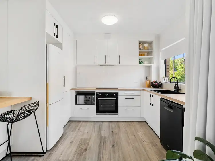 Fourth view of Homely apartment listing, 6/7 Nalla Court, Palm Beach QLD 4221