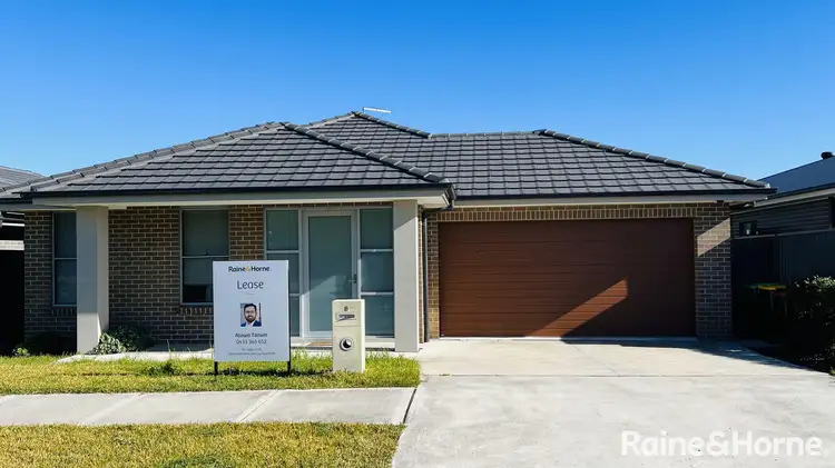 8 Jones Street, Edmondson Park NSW 2174