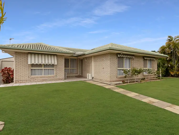1 Merrilyn Court, Urangan QLD 4655