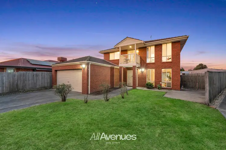 3 Gabriella Court, Cranbourne North VIC 3977
