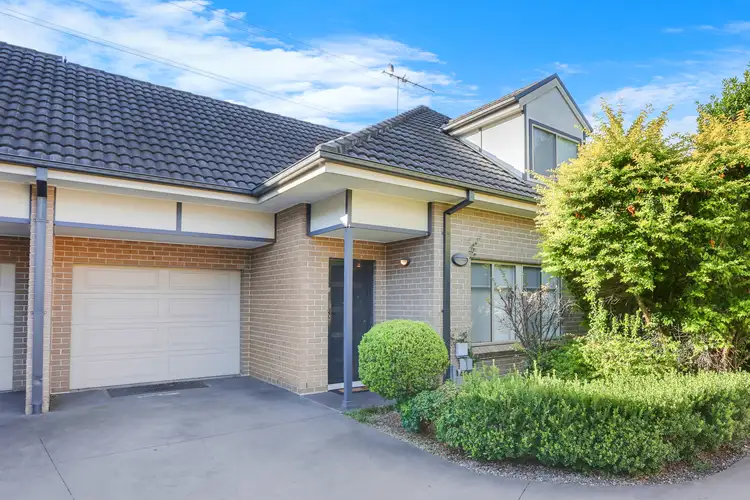 3/27 Eton Road, Cambridge Park NSW 2747
