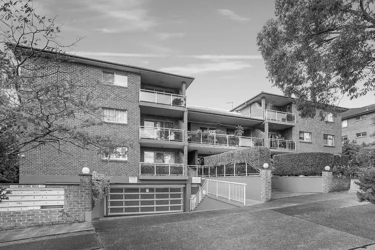 19/2 Vista Street, Caringbah NSW 2229