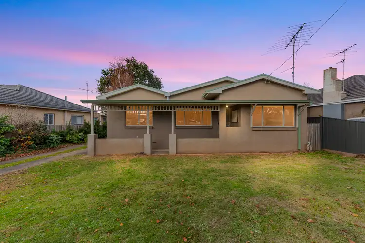 94 brandy creek rd, Warragul VIC 3820