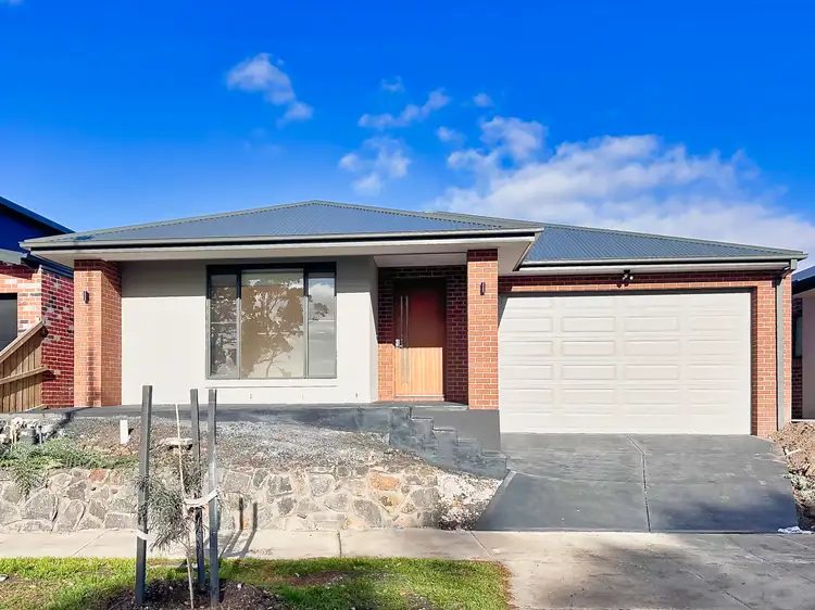 37 Kyanite Boulevard, Donnybrook VIC 3064