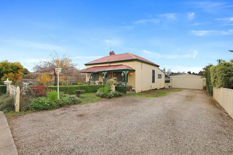 17 Lardner Road, Drouin VIC 3818