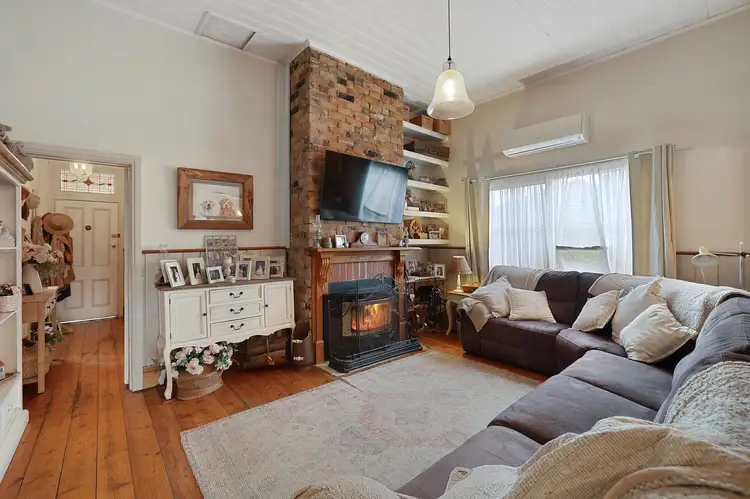 Fifth view of Homely house listing, 17 Lardner Road, Drouin VIC 3818