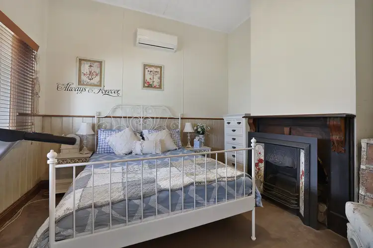 Sixth view of Homely house listing, 17 Lardner Road, Drouin VIC 3818