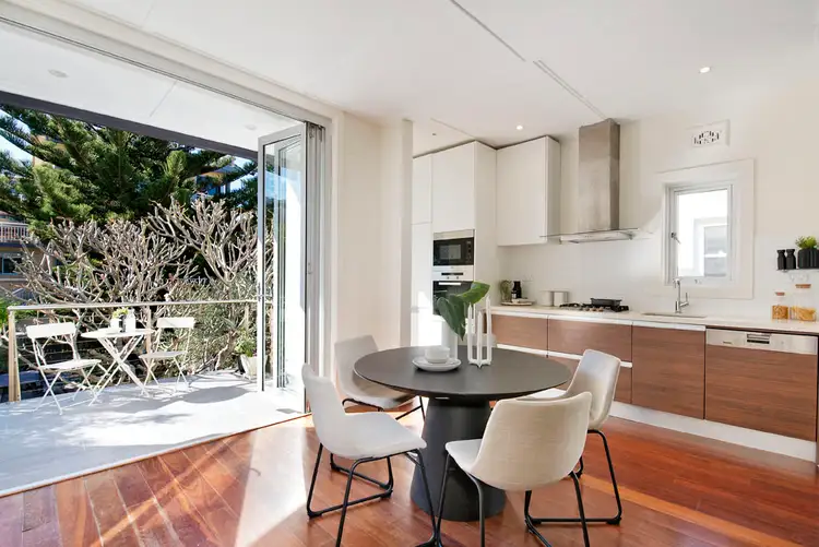 Third view of Homely apartment listing, 2/102 Ramsgate Avenue, Bondi Beach NSW 2026