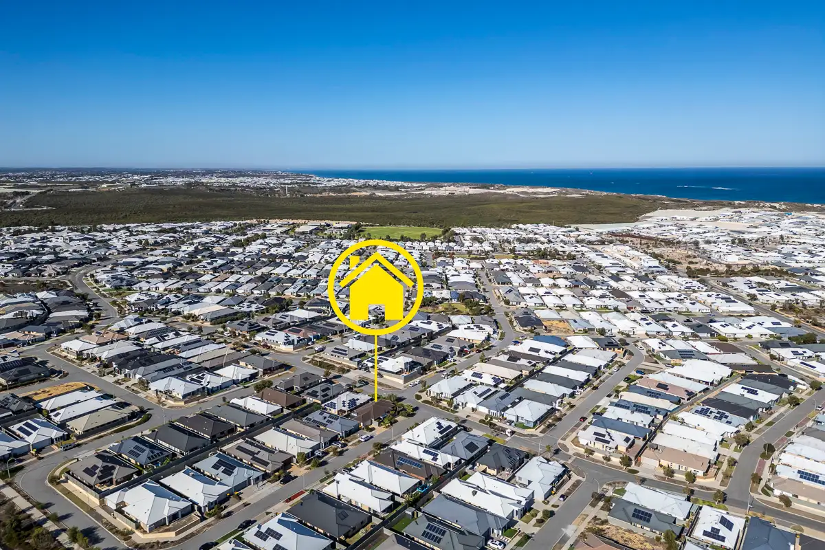 Main view of Homely house listing, 19 CORNFLOWER DR, Eglinton WA 6034