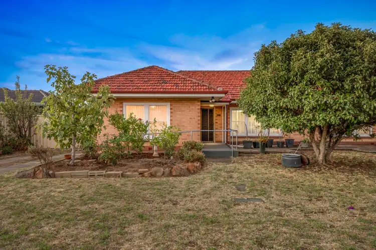 2/25A Lothian Avenue, Seaton SA 5023