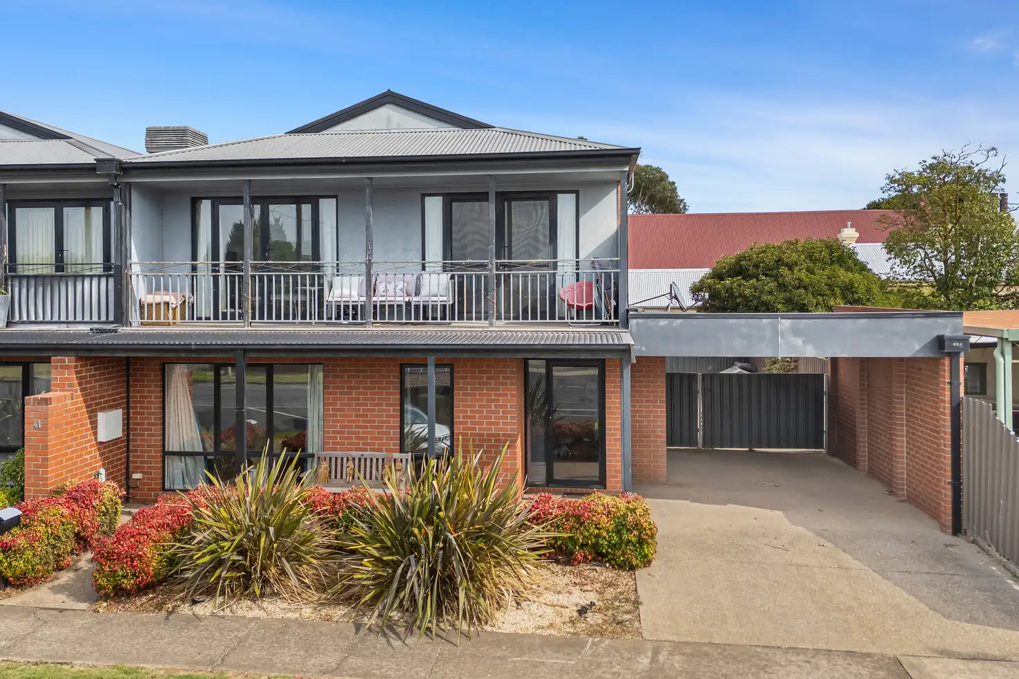Main view of Homely townhouse listing, 2/41 Princes Street, Ararat VIC 3377
