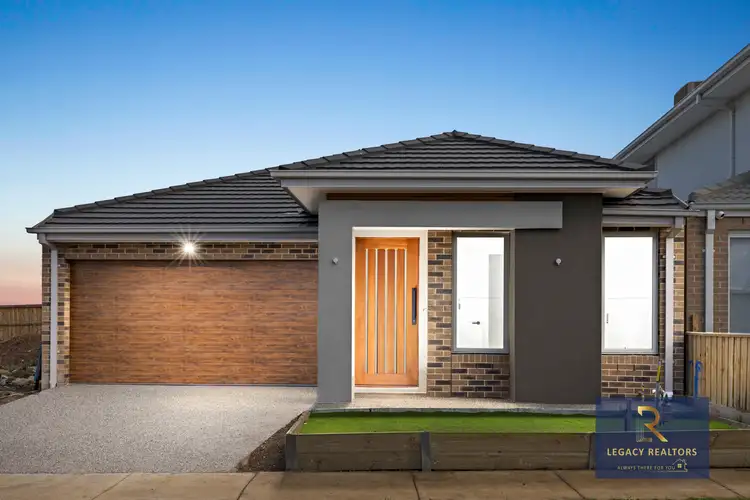 3 Grimes Way, Deanside VIC 3336