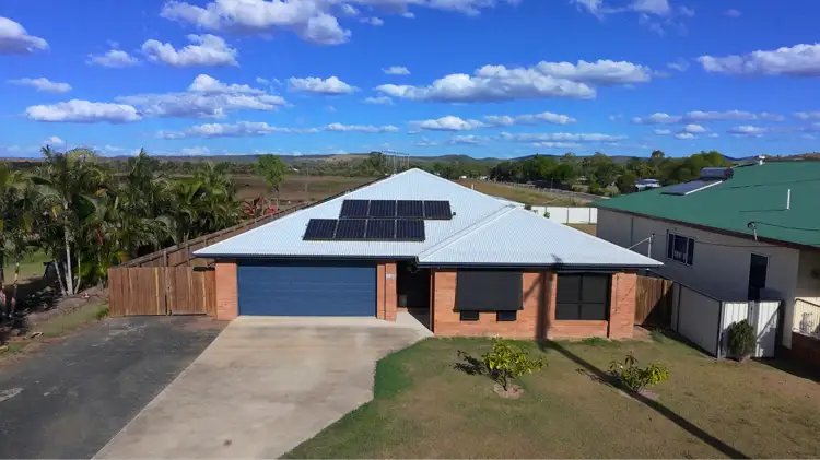 22 Bridge Street, Gayndah QLD 4625