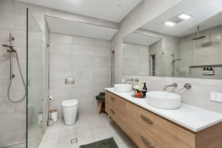 Fourth view of Homely house listing, 10 Keane Place, Kooringal NSW 2650