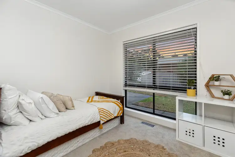 Fifth view of Homely house listing, 10 Keane Place, Kooringal NSW 2650
