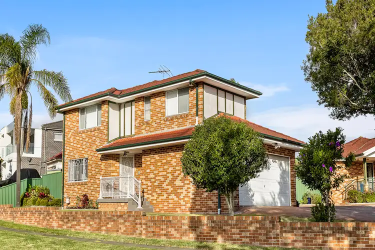 1/17 Murray Street, Greenacre NSW 2190