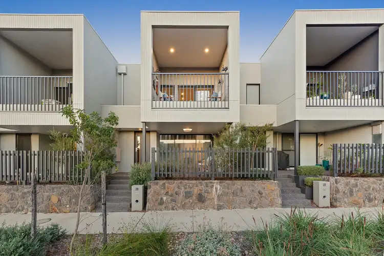20 Yukon Avenue, Cranbourne West VIC 3977