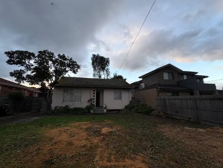 36 Heather Court, Glenroy VIC 3046