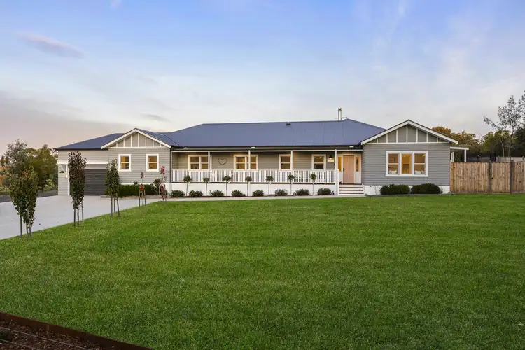37 Tolloora Way, Batesford VIC 3213
