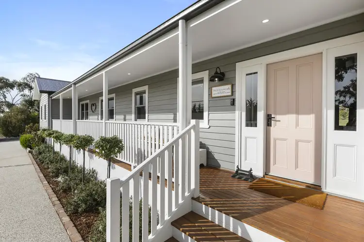 37 Tolloora Way, Batesford VIC 3213