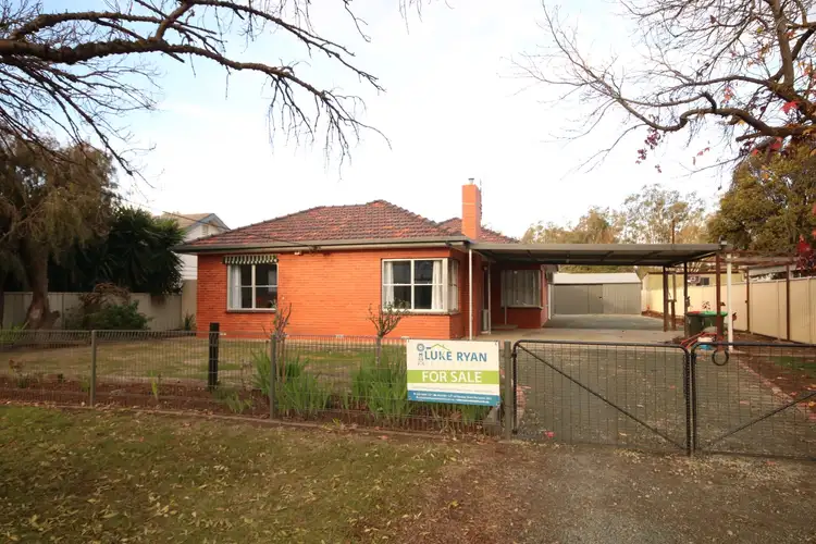 69 Victoria Street, Rochester VIC 3561