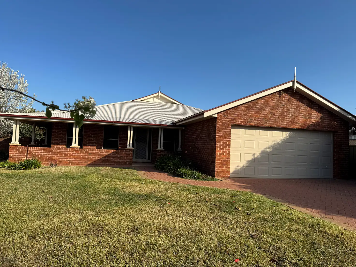 Main view of Homely house listing, 19A Carnoustie Drive, Dubbo NSW 2830