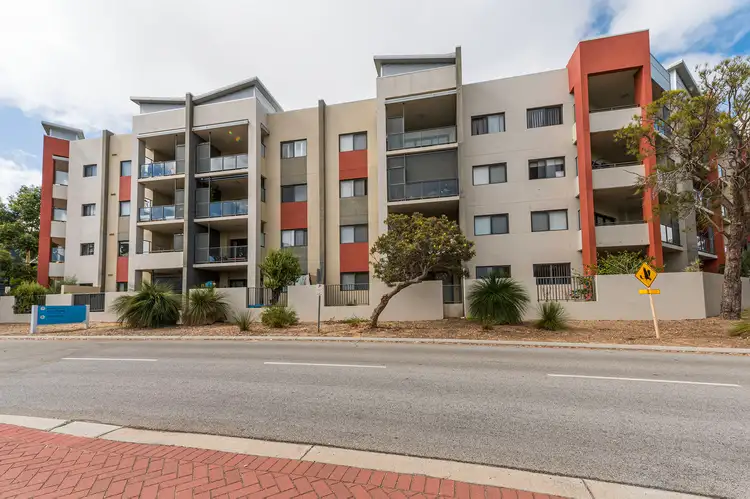 13/2 Molloy Promenade, Joondalup WA 6027