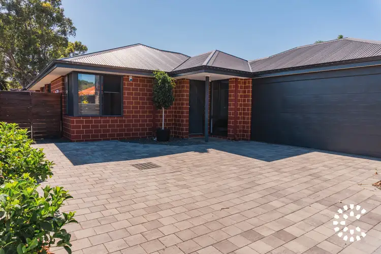 20A Instone Street, Hilton WA 6163