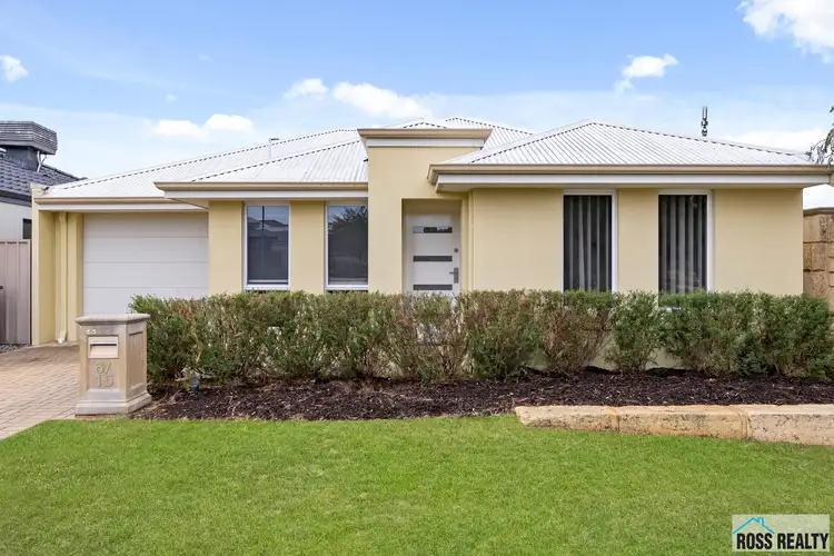 6/15 Crosthwait Circle, Tapping WA 6065