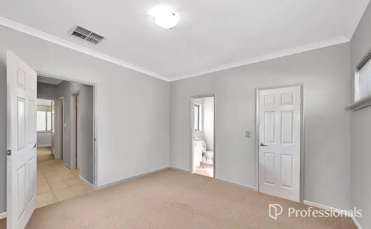 Fifth view of Homely house listing, 5/25 Lonsdale Crescent, Waikiki WA 6169