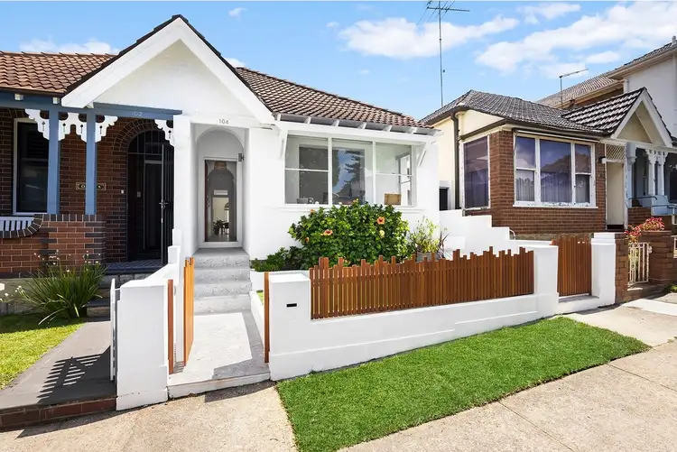 104 Lamrock Avenue, Bondi Beach NSW 2026