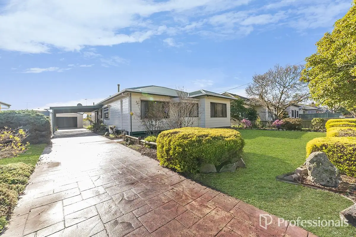 Main view of Homely house listing, 3 Clifford Street, Hamilton VIC 3300