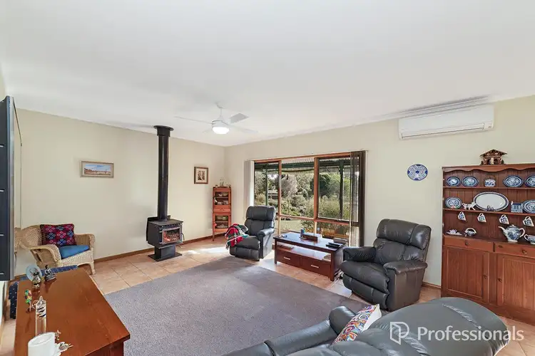 Third view of Homely house listing, 24 Margaret Road, Hamilton VIC 3300