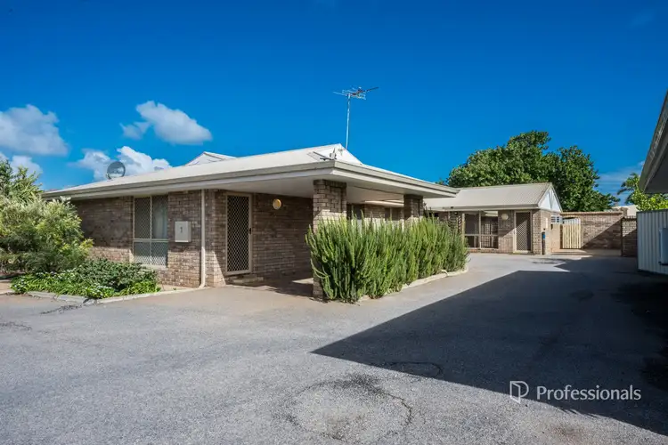 25 Hale Street, Rangeway WA 6530