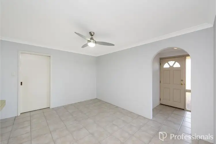 Fourth view of Homely house listing, 4 Niagara Place, Greenfields WA 6210