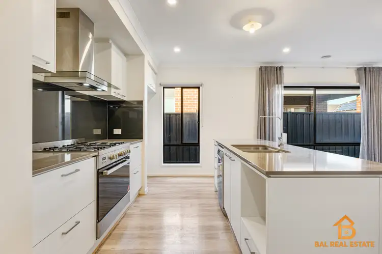 Sixth view of Homely house listing, 19 Banquet Drive, Tarneit VIC 3029