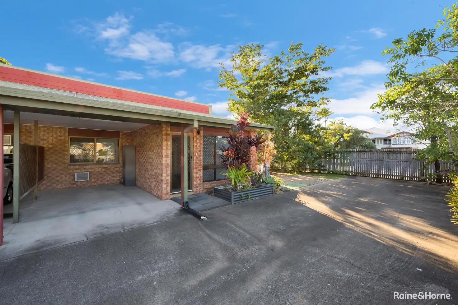 Main view of Homely house listing, 1/11 Cavendish Street, Pimlico QLD 4812