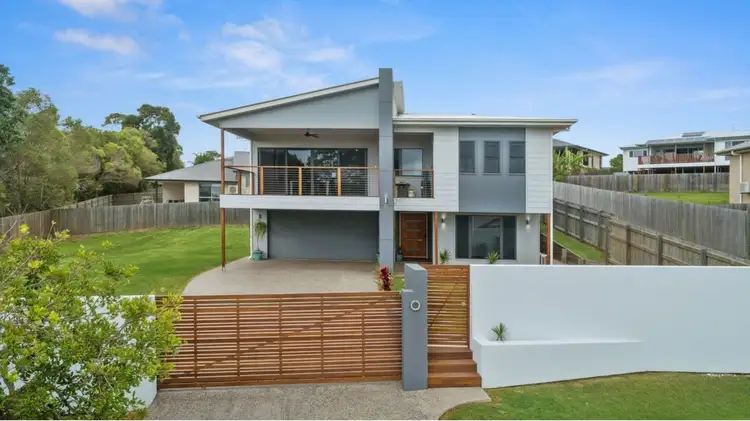 21 Steel Street, Nikenbah QLD 4655