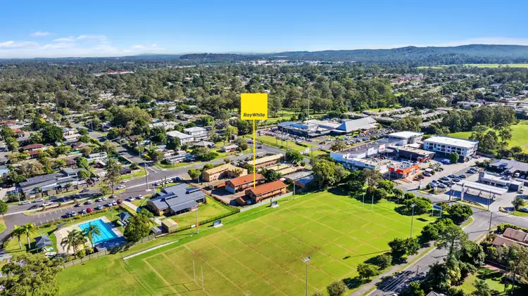 1/6 Cowper Avenue, Eagleby QLD 4207