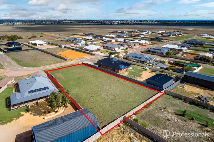 16 Lobelia Way, Moresby WA 6530