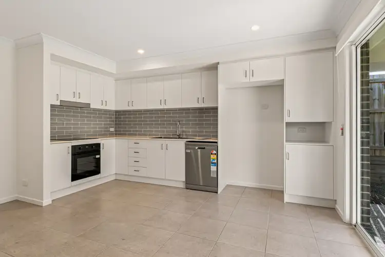 1/24 Royal Street, Park Ridge QLD 4125
